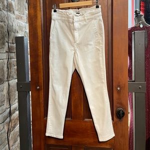Express- White paper bag jeans